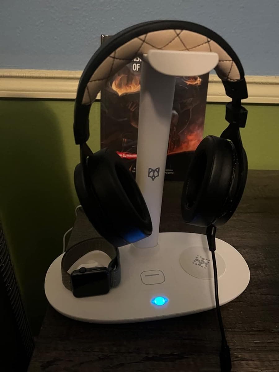 Customer photo of the BeFox charger — White edition